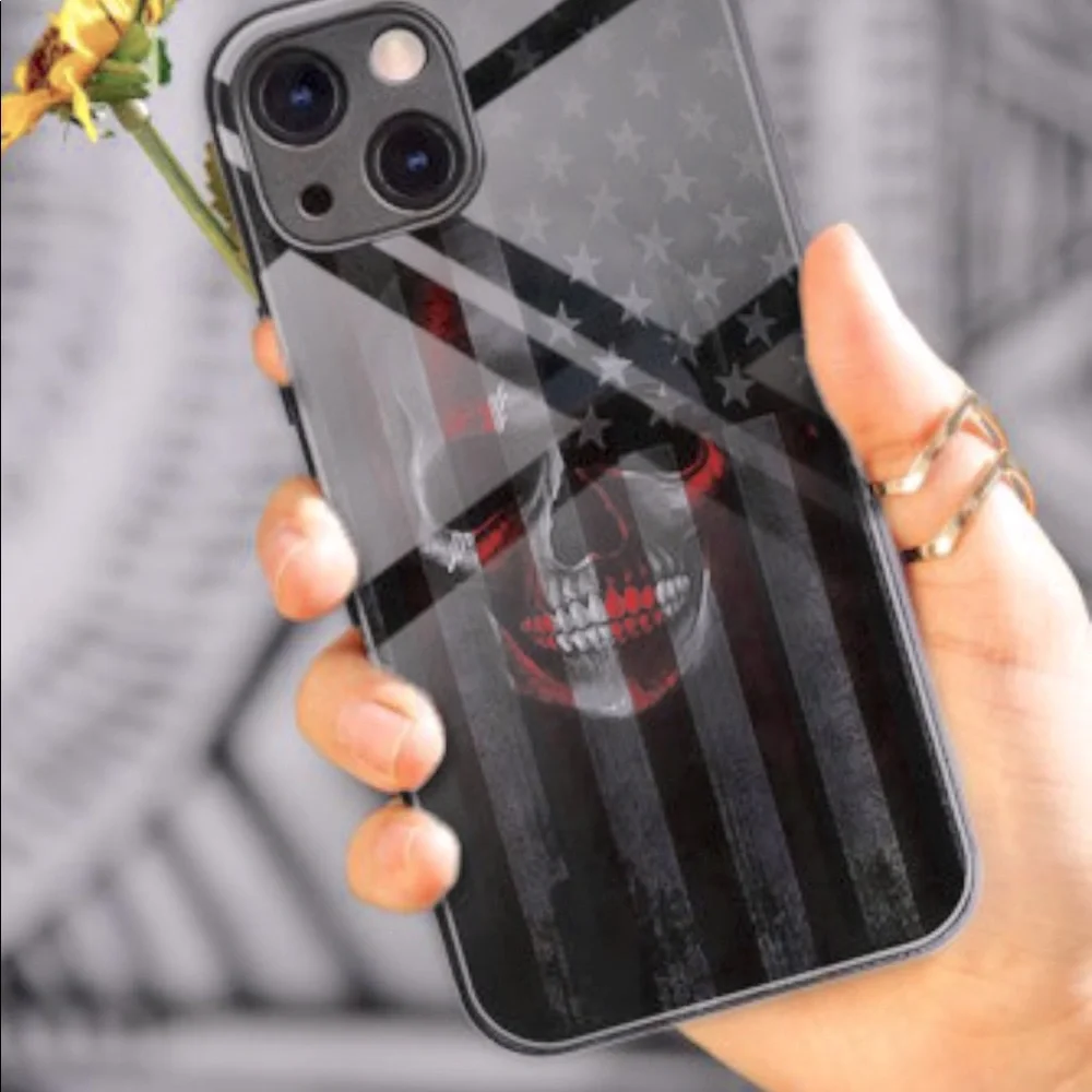 iOS 13 phone case black American flag/skull